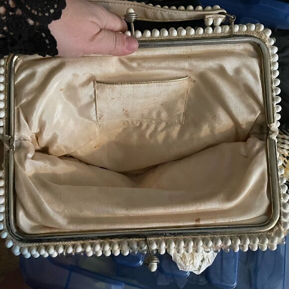 Beautiful vintage beaded purse - Picture 8 of 9